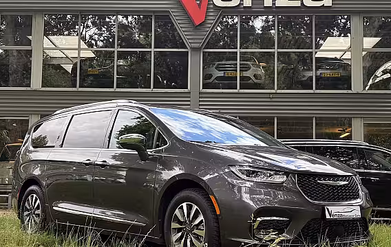 Chrysler Pacifica 3.6 V6 Hybrid PHEV LIMITED
