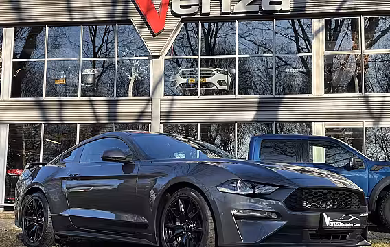 Ford Mustang Fastback 2.3 EcoBoost Premium Performance
