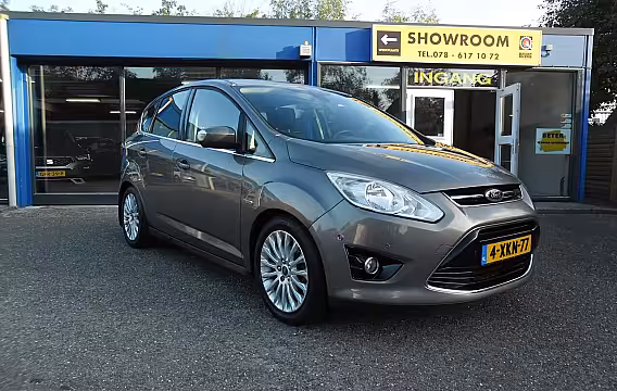 Ford C-Max 125PK TITANIUM NAV ECC 17"LMV CAMERA PDC TREKHAAK DISTRIBUTIERIEM VERVANGEN RIJKLAARPRIJS