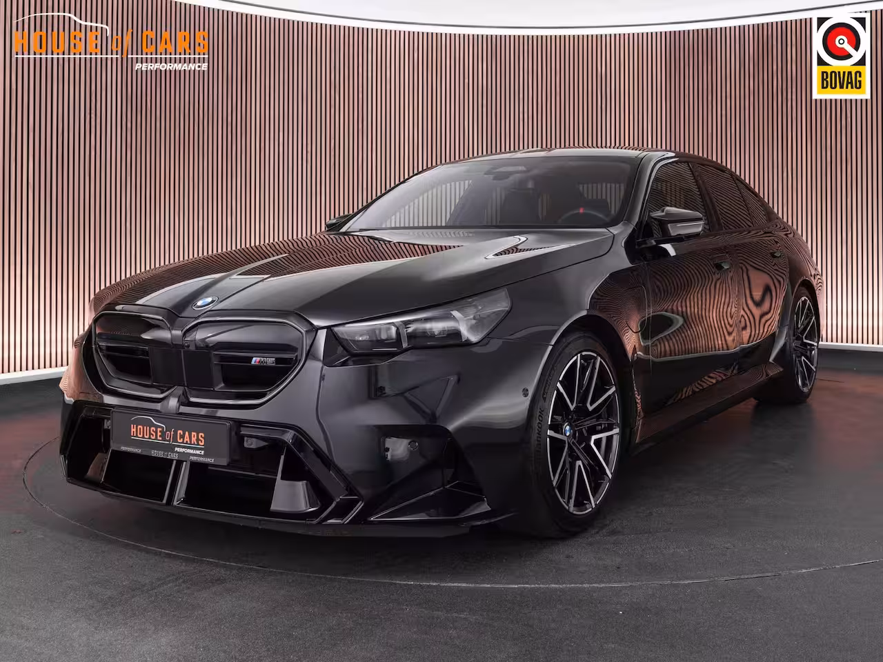 BMW M5 |BTW-auto|Carbon ext.|Bowers&Wilkins|head-up|memory|360 camera|adaptive LED|stoelverkoelin