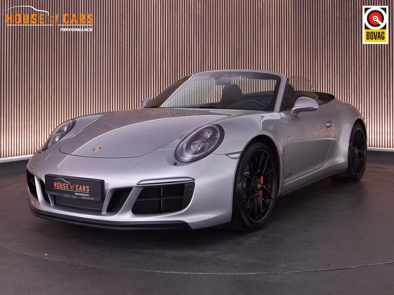 Porsche 911 Cabrio Carrera 4 GTS |sportuitlaat|sportchrono|Bose|PDLS+|Apple Carplay|18-voudige stoelen|parkee