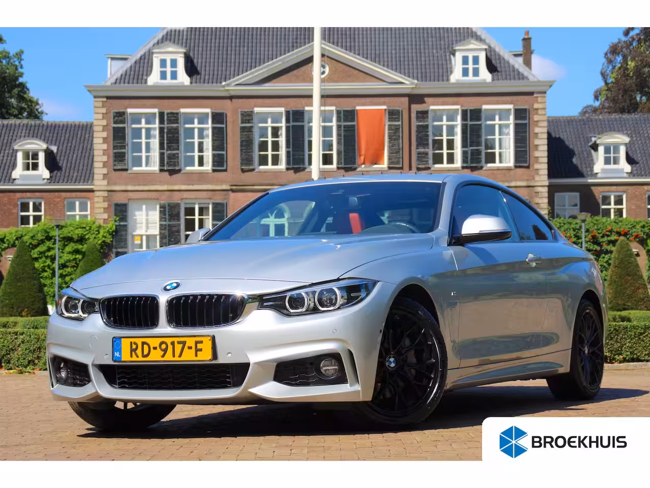 BMW 4-serie Coupé 440i xDrive High Executive UNIEK | NL-AUTO | DEALER OH | PANODAK | ELEKTR. STOEL INCL. MEM