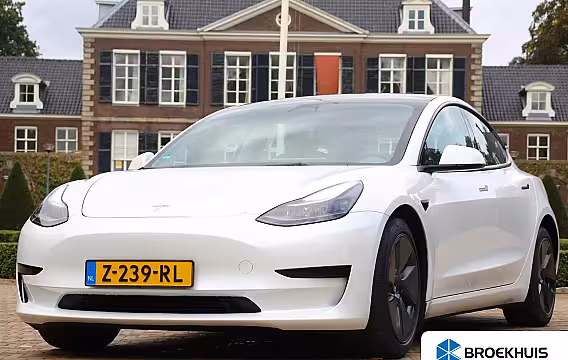 Tesla Model 3 Standard RWD Plus 60 kWh | STOELVERWARMING | ALL SEASON | ELEKTR. STOEL INCL. MEMORY | PAN