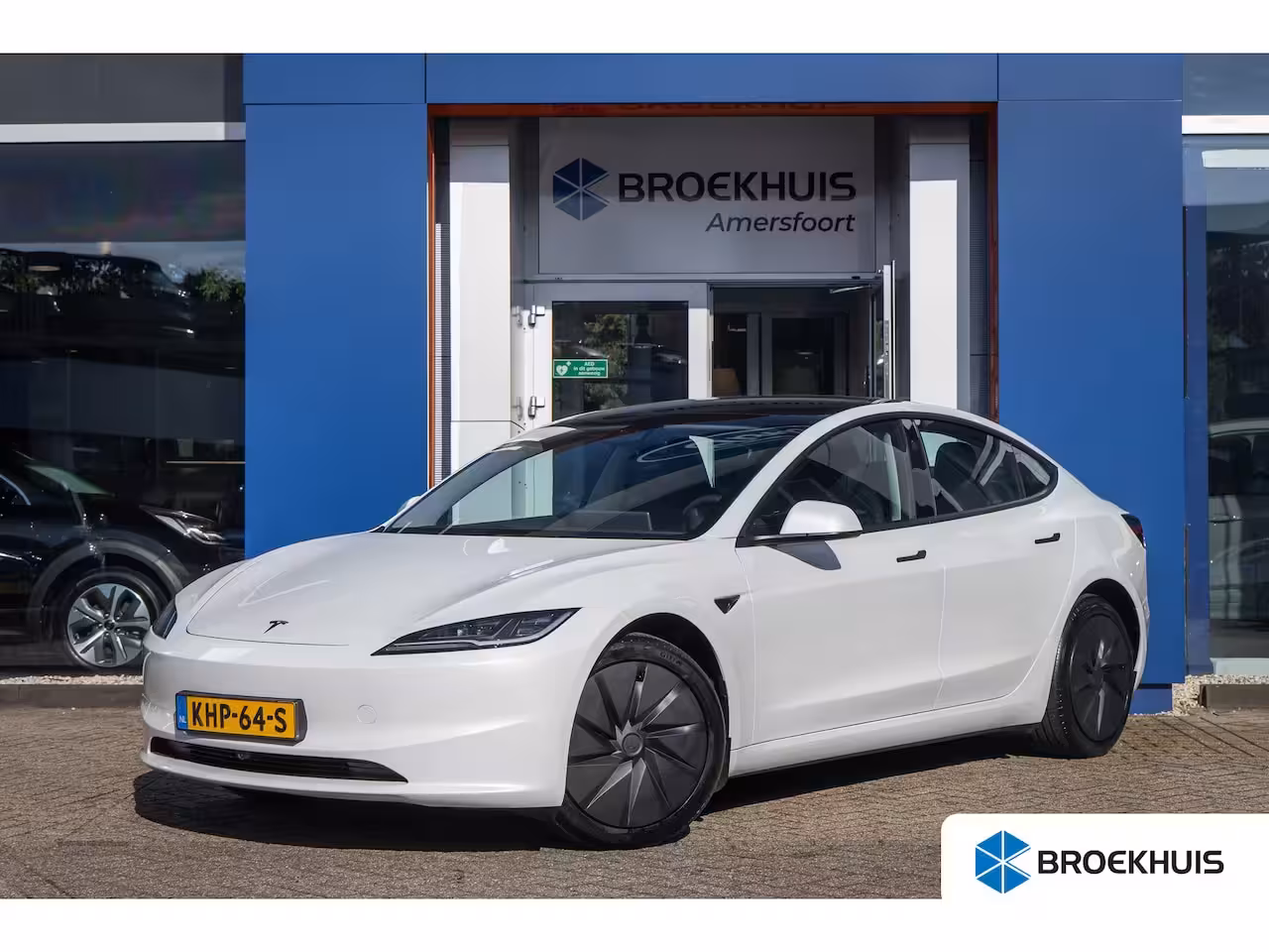 Tesla Model 3 RWD 60 kWh | Cruise control adaptief | Panoramadak | Led koplampen | Dodehoek detectie | S