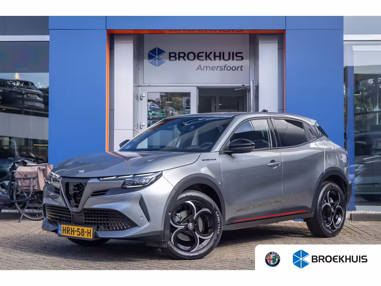 Alfa Romeo Junior 1.2 Turbo Hybrid Ibrida Speciale | Apple Carplay/Android Auto | Elek. Stoelen met Massagef