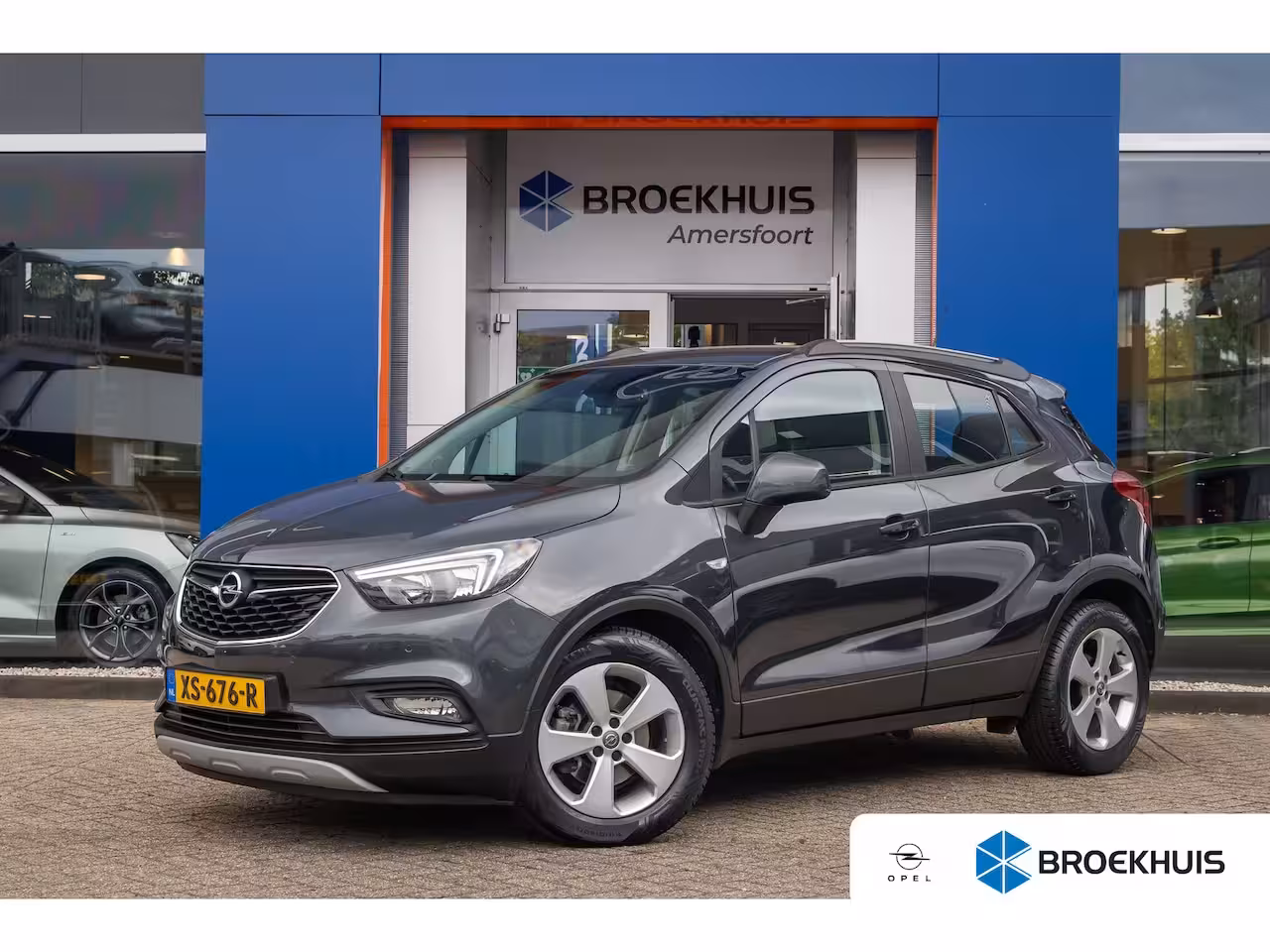 Opel Mokka X 1.4 Turbo Innovation | Trekhaak | Parkeersensoren Voor/Achter | Cruise control | Apple Car