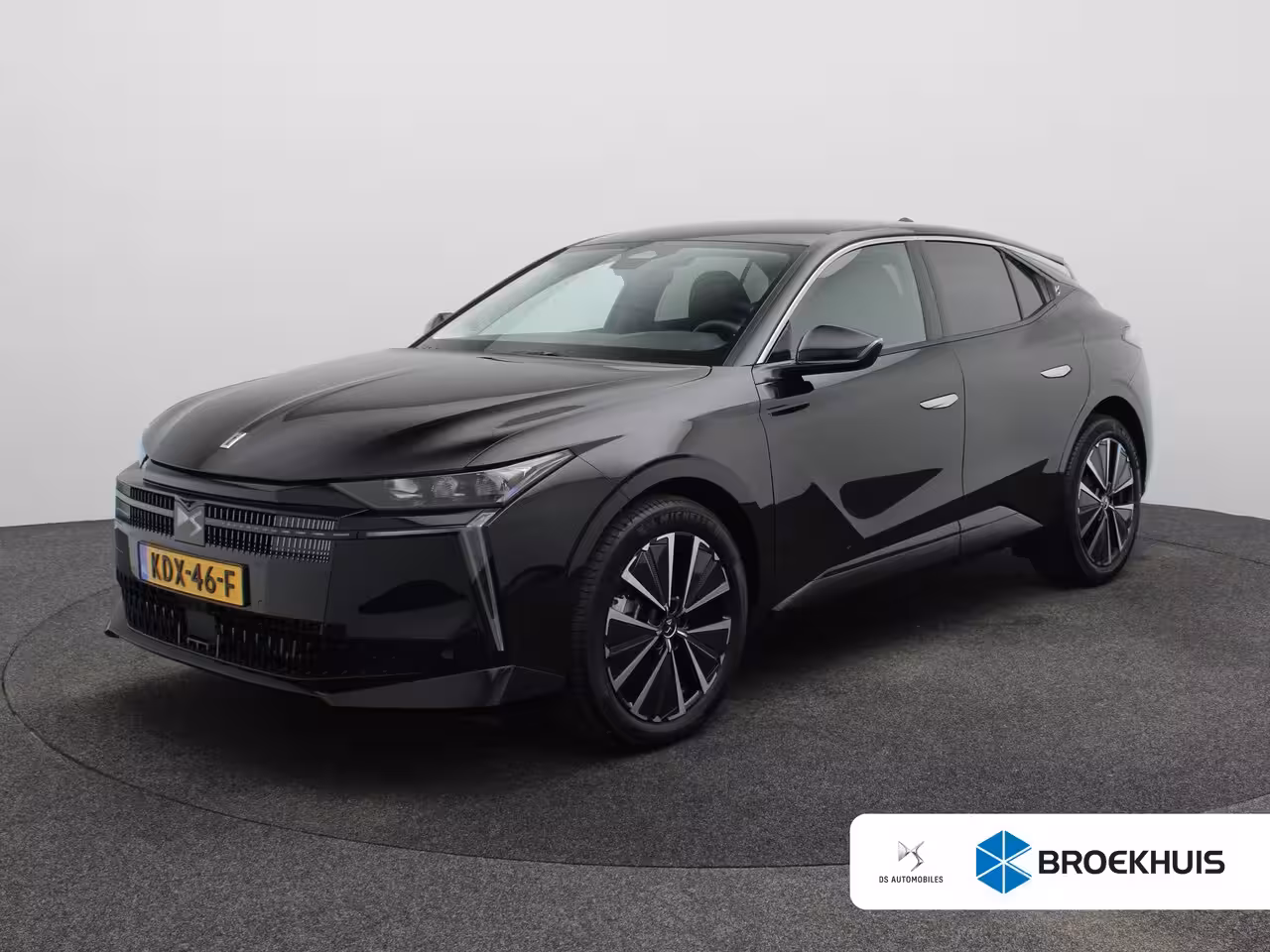 DS No 4 E-Tense Pallas Comfort Tech Pack 58.3 kWh 99% SOH | 8 Jaar Garantie | Carplay | Elektrisch
