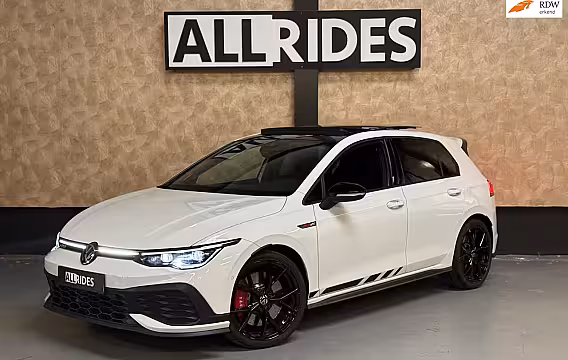 Volkswagen Golf 2.0 TSI GTI CLUBSPORT | Pano | Stoel/Stuurverwarming | IQ Light | Camera | Harman Kardon