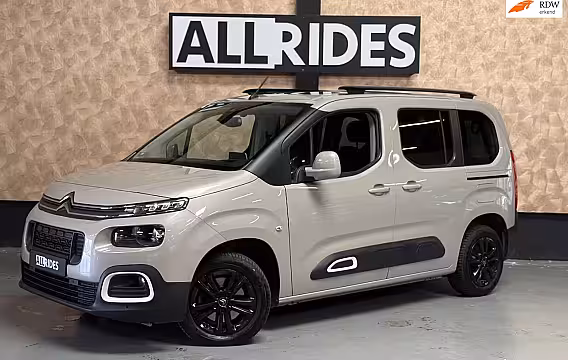 Citroën Berlingo 1.2 PureTech Shine | Camera | Led | Carplay | Parkeersensoren | Pano