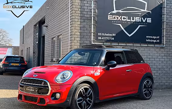 Mini Cooper S 2.0 JCW Pakket Pano Kuipstoelen