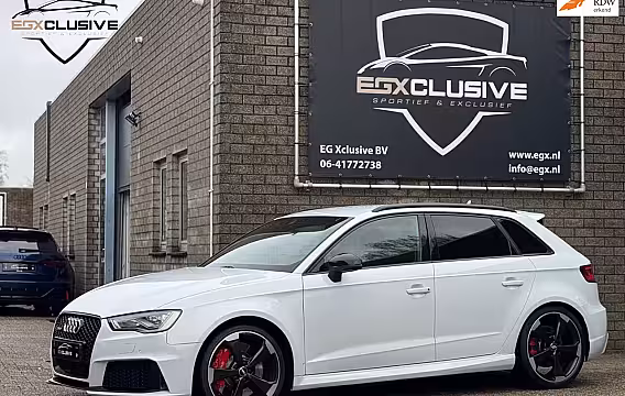 Audi RS3 Sportback 2.5 TFSI RS Quattro Pro Line Plus ACC/Carbon/Blind/Camera