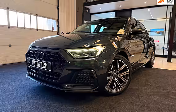 Audi A1 Sportback 30 TFSI Pro Line S CarPlay Nette Auto Dealer Onderhouden Stoelverwarming Parkeersensoren N