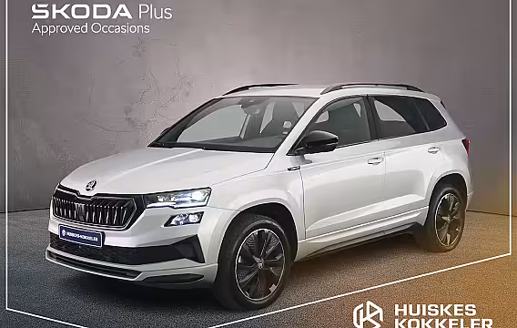 Skoda Karoq Sportline Business 1.5 TSI 150pk DSG Automaat, Trekhaak, Adaptive cruise control, Achterui