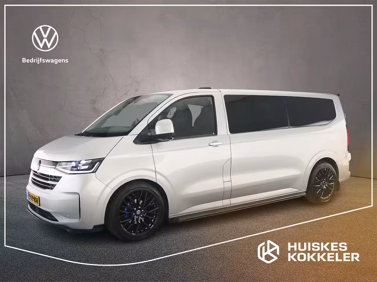 Volkswagen Transporter 2.5 233pk eHybrid L2 Bulli Dubbele Cabine | Sportstoelen leder-suede | 20" | Trekhaak wegk