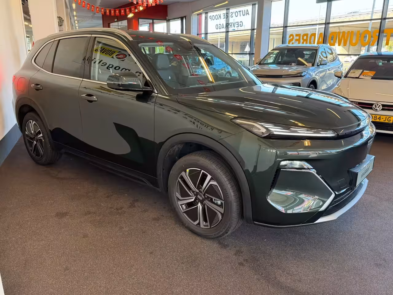 Geely Starray EM-i 1.5 PRO GLOEDNIEUW | 360 Camera | Plug-in Hybrid | 80KM Elektrisch | Adaptieve cruise cont