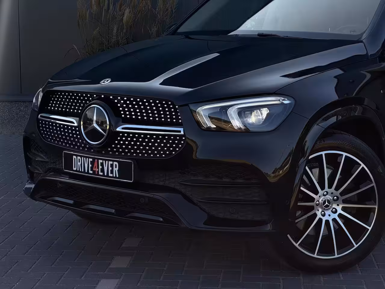 Mercedes-Benz GLE-Klasse 350 e 4MATIC Premium Plus | AMG | PANO | 360 | HUD