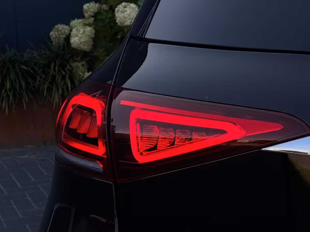 Mercedes-Benz GLE-Klasse 350 e 4MATIC Premium Plus | AMG | PANO | 360 | HUD