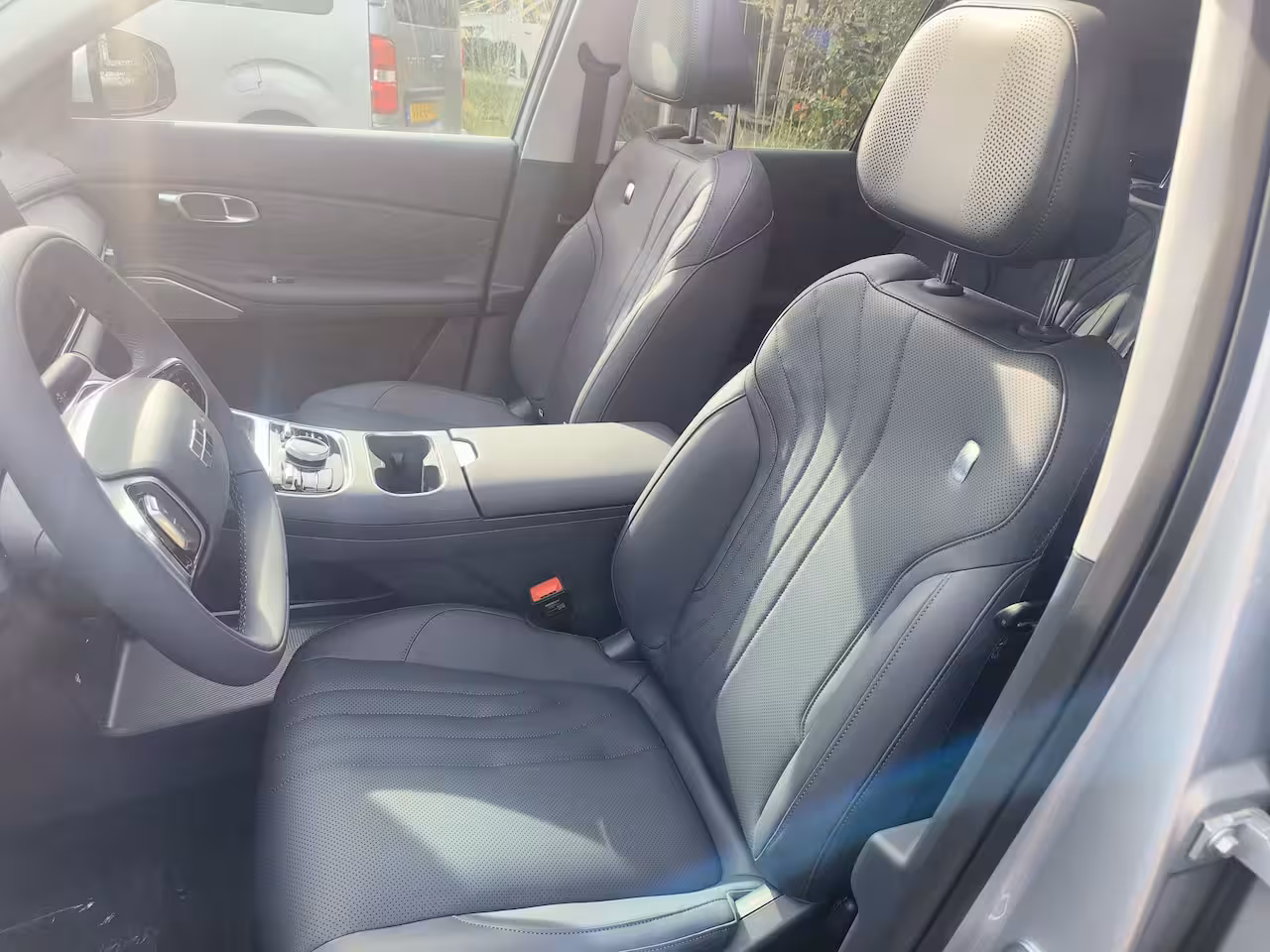 Geely Starray EM-i 1.5 Max+ Rijklaar + 8 jaar Fabrieksgarantie “Sinds 1970 | 5.000+ reviews | Score 9, 5 | Se