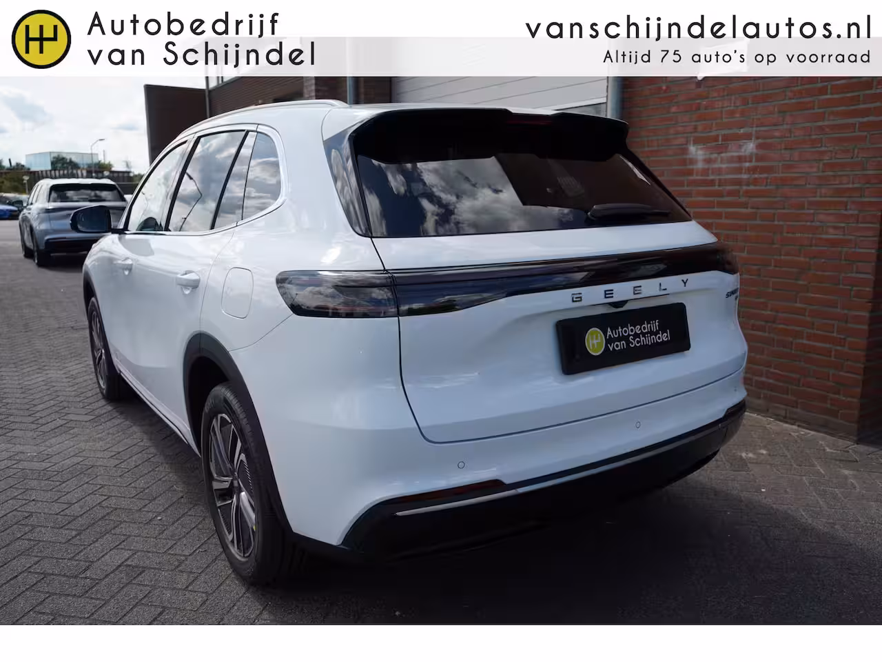 Geely Starray EM-i 1.5 Pro 262pk PLUG-IN HYBRIDE NIEUW RIJKLAAR 6X OP VOORRAAD DIV. KLEUREN - 8 JAAR GARANTIE