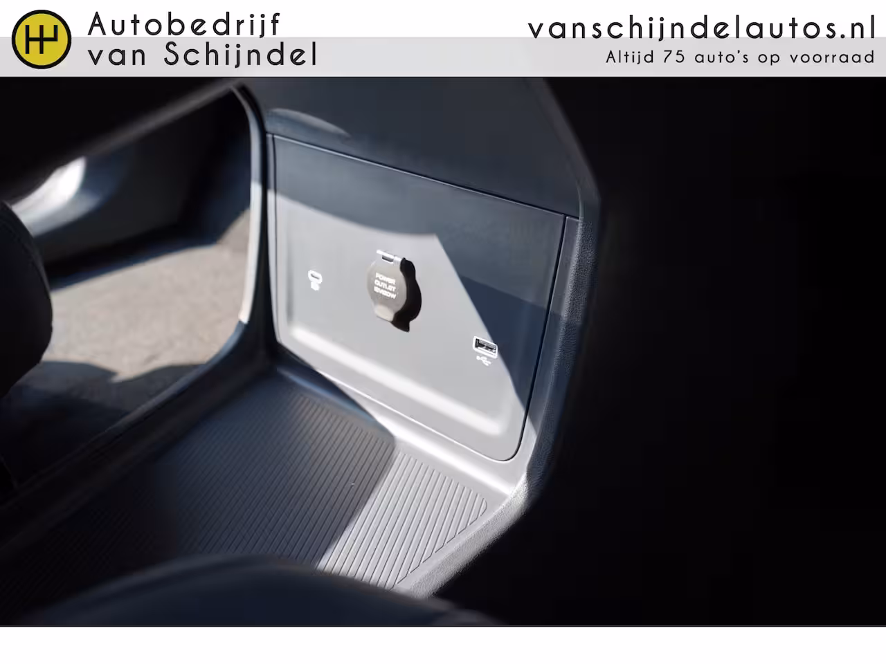 Geely Starray EM-i 1.5 Pro 262pk PLUG-IN HYBRIDE NIEUW RIJKLAAR 6X OP VOORRAAD DIV. KLEUREN - 8 JAAR GARANTIE