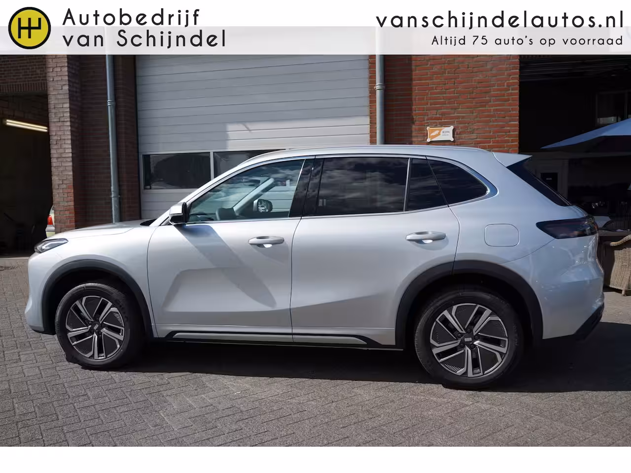 Geely Starray EM-i 1.5 Pro 262pk PLUG-IN HYBRIDE NIEUW RIJKLAAR 6X OP VOORRAAD DIV. KLEUREN - 8 JAAR GARANTIE