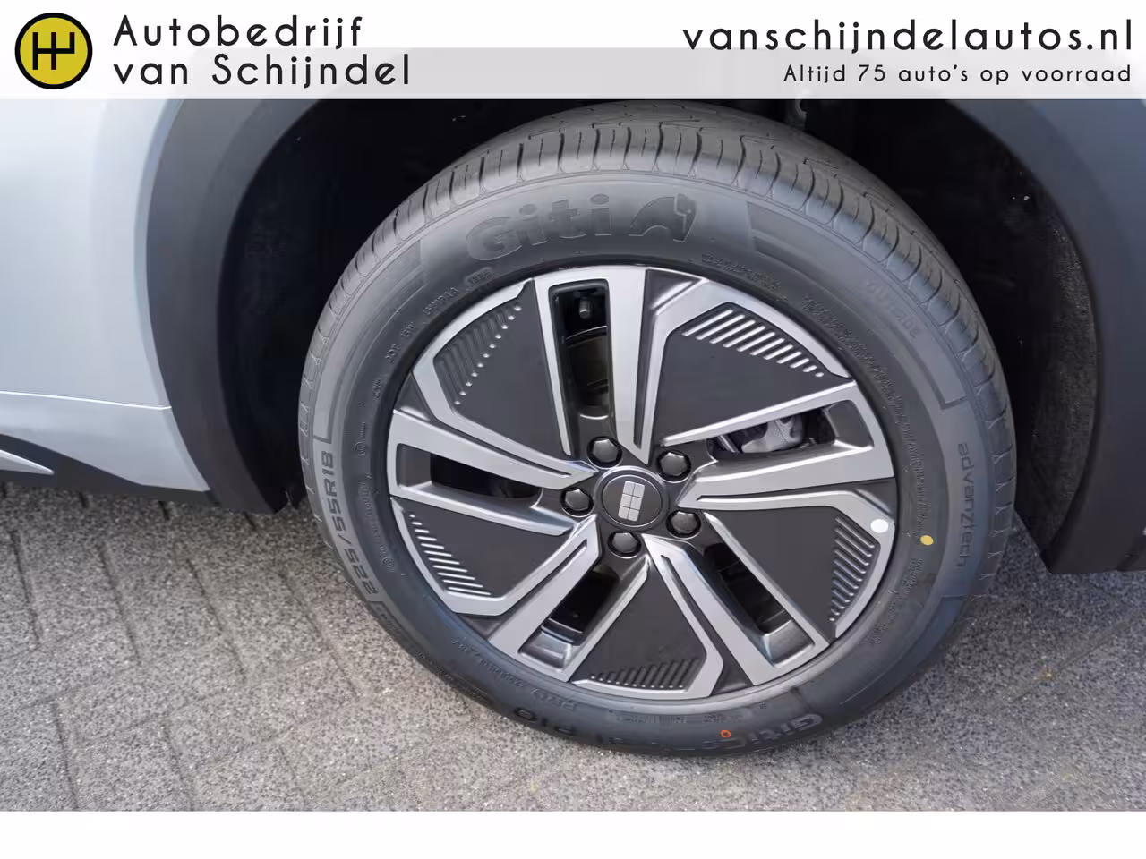 Geely Starray EM-i 1.5 Pro 262pk PLUG-IN HYBRIDE NIEUW RIJKLAAR 6X OP VOORRAAD DIV. KLEUREN - 8 JAAR GARANTIE