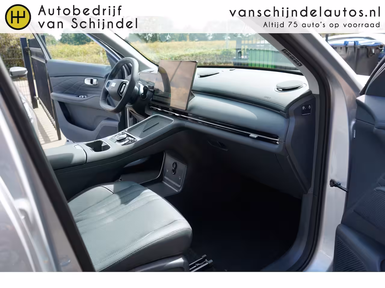 Geely Starray EM-i 1.5 Pro 262pk PLUG-IN HYBRIDE NIEUW RIJKLAAR 6X OP VOORRAAD DIV. KLEUREN - 8 JAAR GARANTIE