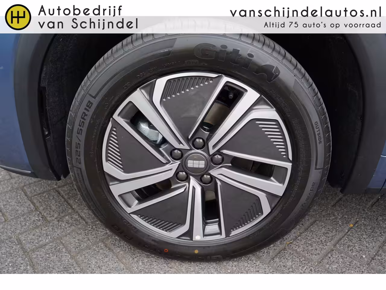 Geely Starray EM-i 1.5 Pro LEDER - 360 CAM - STOEL- EN STUURVERWARMING - 18 INCH LMV - ADAPT. CRUISE - DAB+