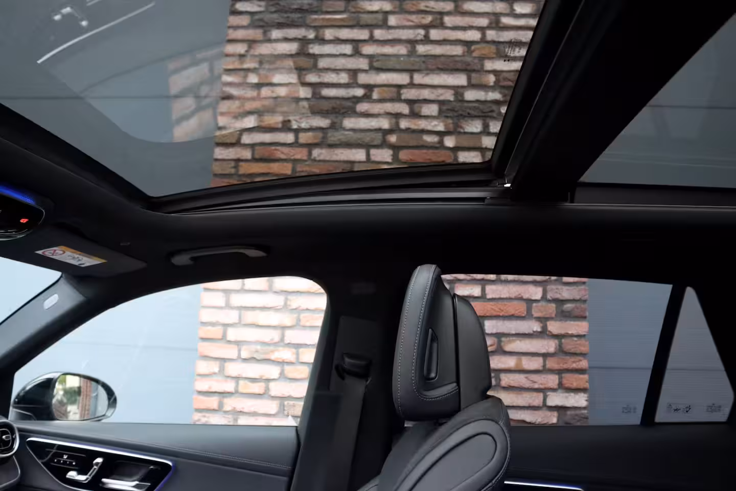Mercedes-Benz GLC-klasse 400e 4MATIC AMG Line | Airmatic | Achterasbesturing | Distronic+ | Memory | Trekhaak | Dig