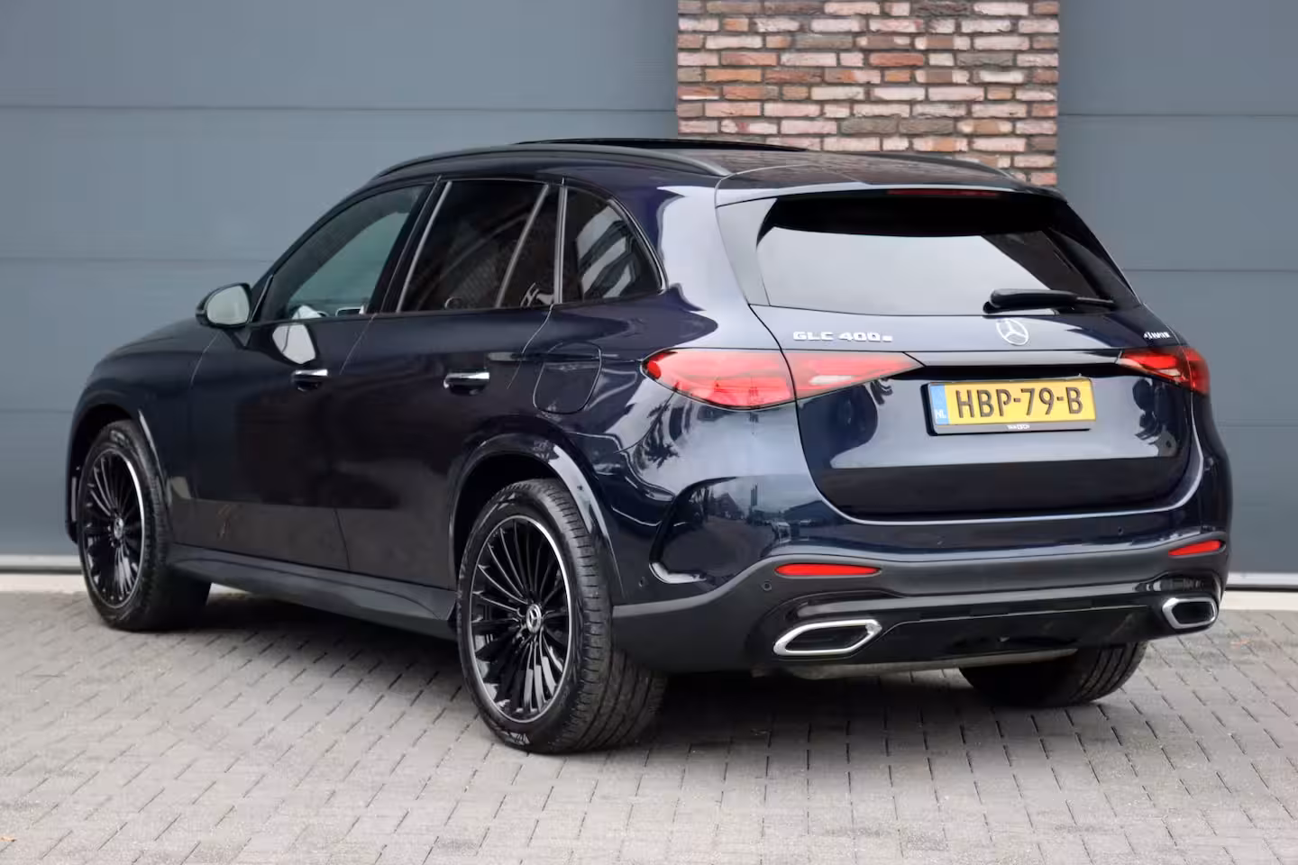 Mercedes-Benz GLC-klasse 400e 4MATIC AMG Line | Airmatic | Achterasbesturing | Distronic+ | Memory | Trekhaak | Dig