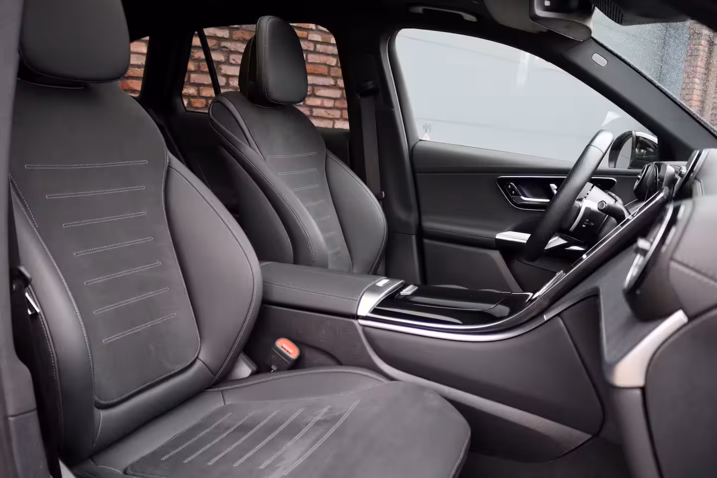 Mercedes-Benz GLC-klasse 400e 4MATIC AMG Line | Airmatic | Achterasbesturing | Distronic+ | Memory | Trekhaak | Dig