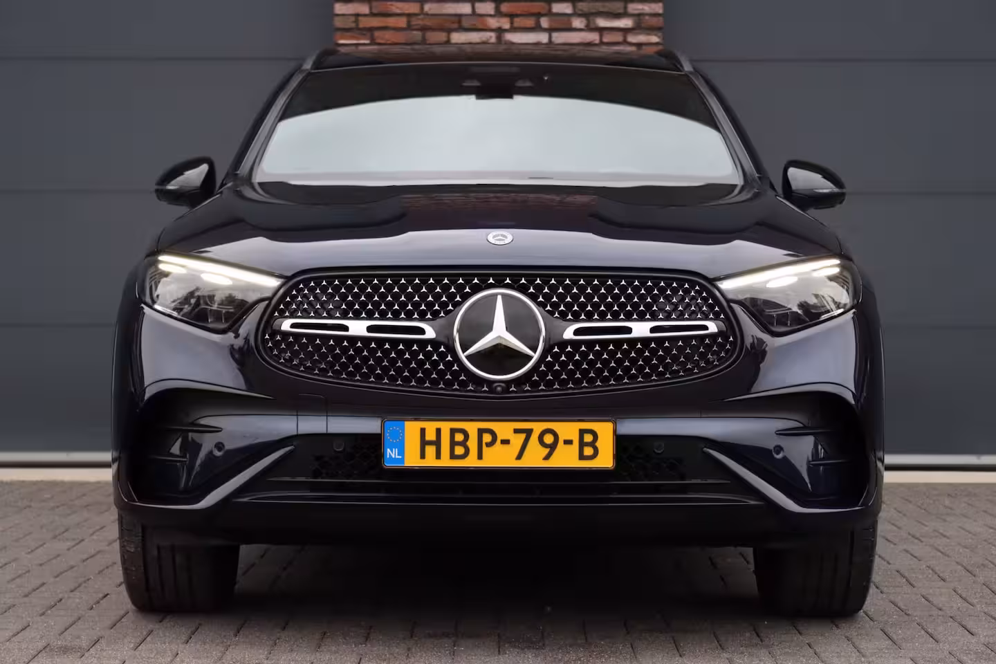 Mercedes-Benz GLC-klasse 400e 4MATIC AMG Line | Airmatic | Achterasbesturing | Distronic+ | Memory | Trekhaak | Dig