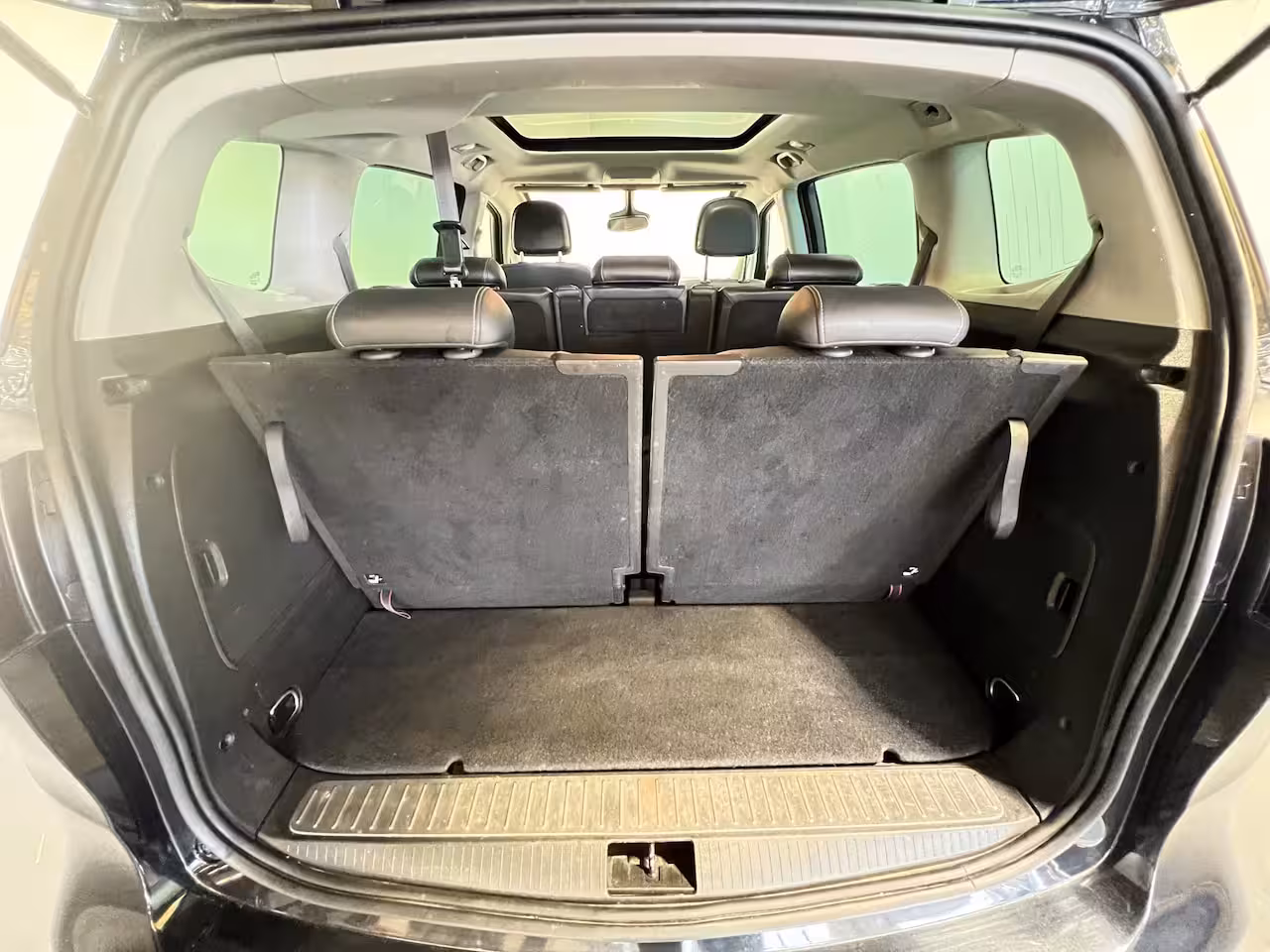 Opel Zafira Tourer 1.4 Cosmo 7pers. | Lichtmetalen Velgen 17" | Cruise Control | Airco | Bi-Xenon Koplampen |