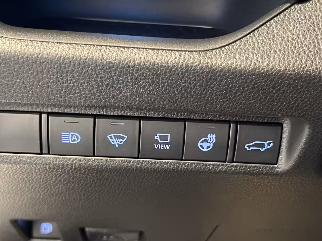 Toyota RAV4 2.5 Hybrid Executive | Navigatie | LM Velgen 18" | Voorstoelen Verwarmd | PDC Voor en Acht