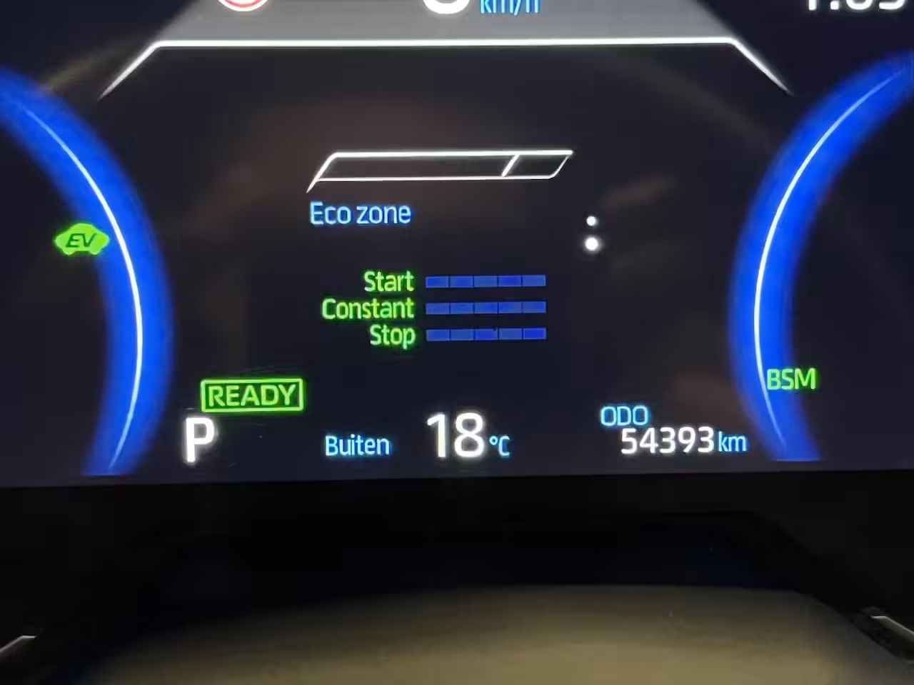 Toyota RAV4 2.5 Hybrid Executive | Navigatie | LM Velgen 18" | Voorstoelen Verwarmd | PDC Voor en Acht