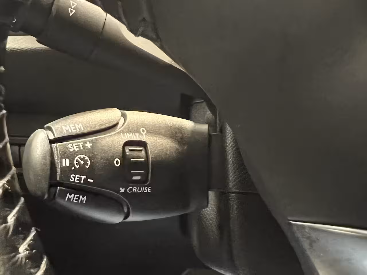 Peugeot 308 SW 1.2 PureTech Blue Lease Active | Android Auto/Apple Carplay | LM Velgen 16" | Achteruitrij