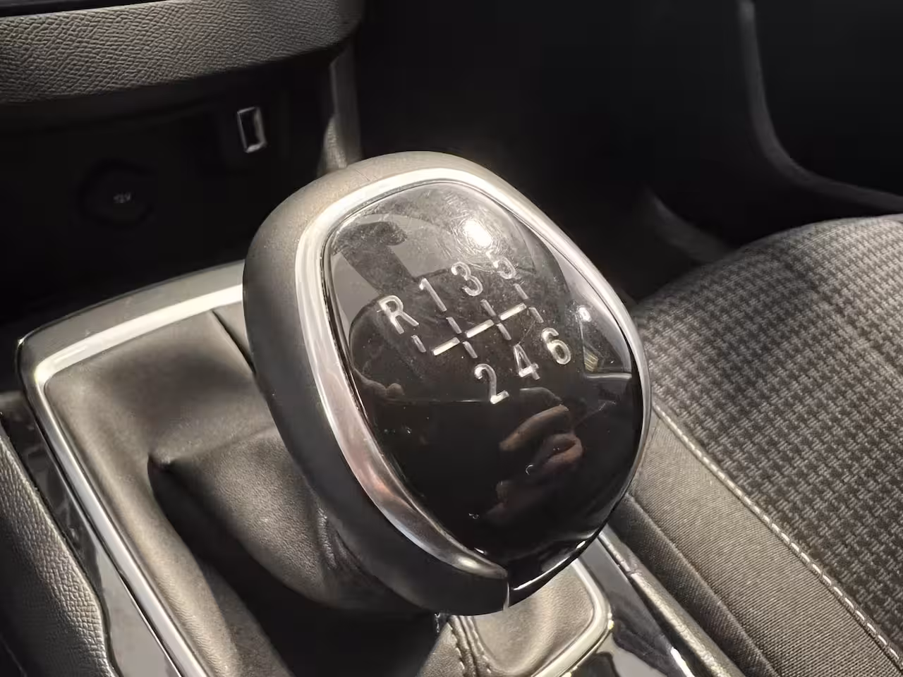 Peugeot 308 SW 1.2 PureTech Blue Lease Active | Android Auto/Apple Carplay | LM Velgen 16" | Achteruitrij