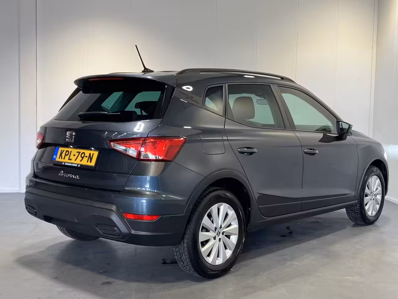Seat Arona 1.0 TSI Style | Android Auto/Apple Carplay | LM Velgen 16" | Cruise Control | PDC Achter |