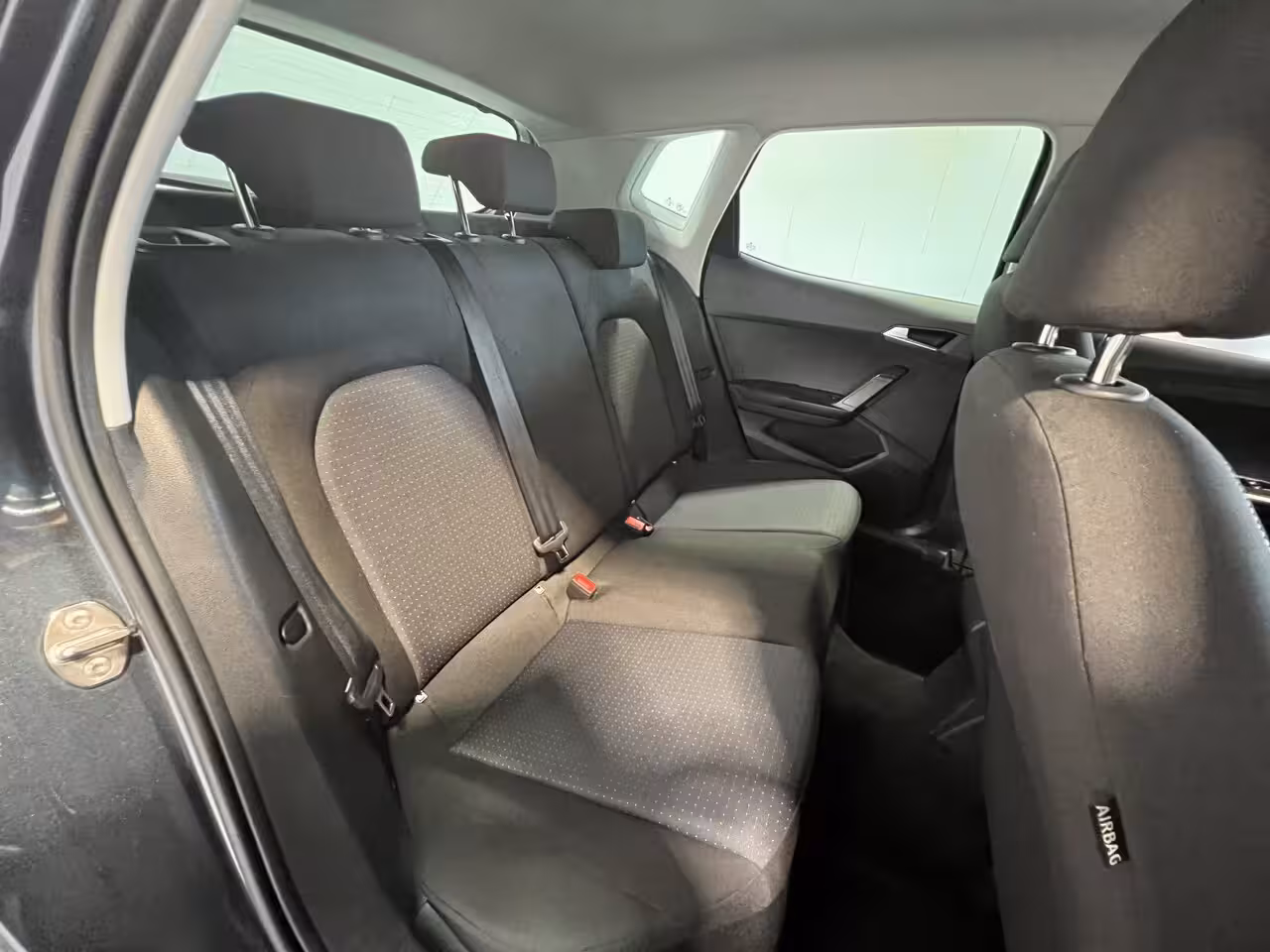Seat Arona 1.0 TSI Style | Android Auto/Apple Carplay | LM Velgen 16" | Cruise Control | PDC Achter |