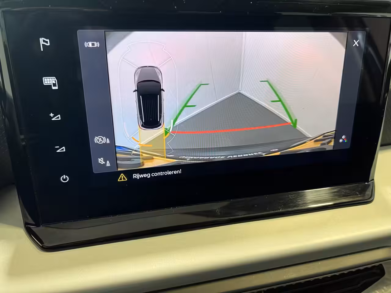 Seat Arona 1.0 TSI Style | Android Auto/Apple Carplay | LM Velgen 16" | Cruise Control | PDC Achter |