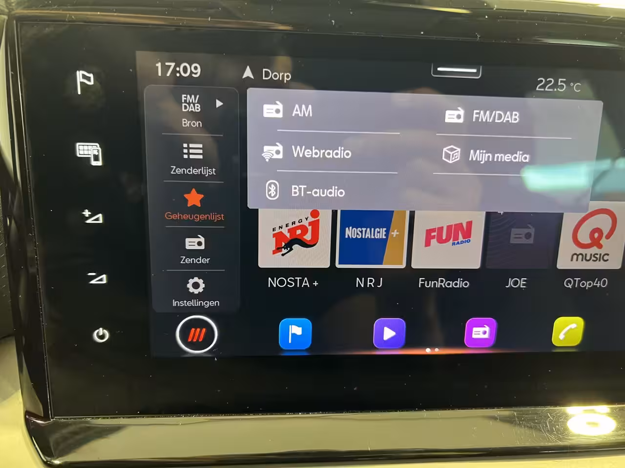 Seat Arona 1.0 TSI Style | Android Auto/Apple Carplay | LM Velgen 16" | Cruise Control | PDC Achter |