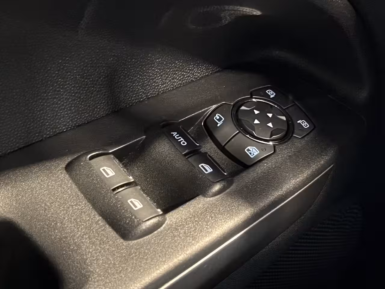 Ford EcoSport 1.0 EcoBoost Trend Ultimate | Navigatie/Android/Apple Carplay | LM Velgen 16" | Cruise Con