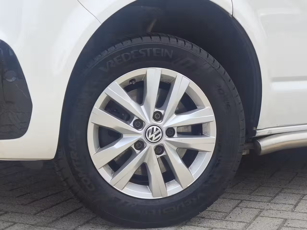 Volkswagen Transporter 2.0 TDI L2H1 Highline | Android/Apple Carplay | LM Velgen 16" | Cruise Control | Sidebars