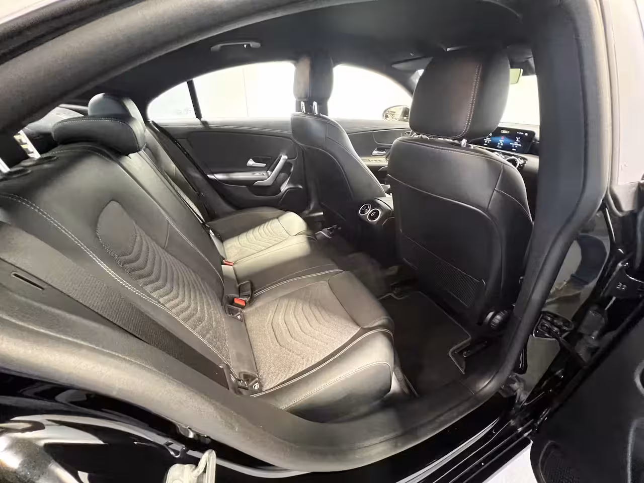 Mercedes-Benz CLA-Klasse 250 e Luxury Line SoH 95, 9% | Navigatie | LM Velgen 18" | Voorstoelen Verwarmd | Cruise C