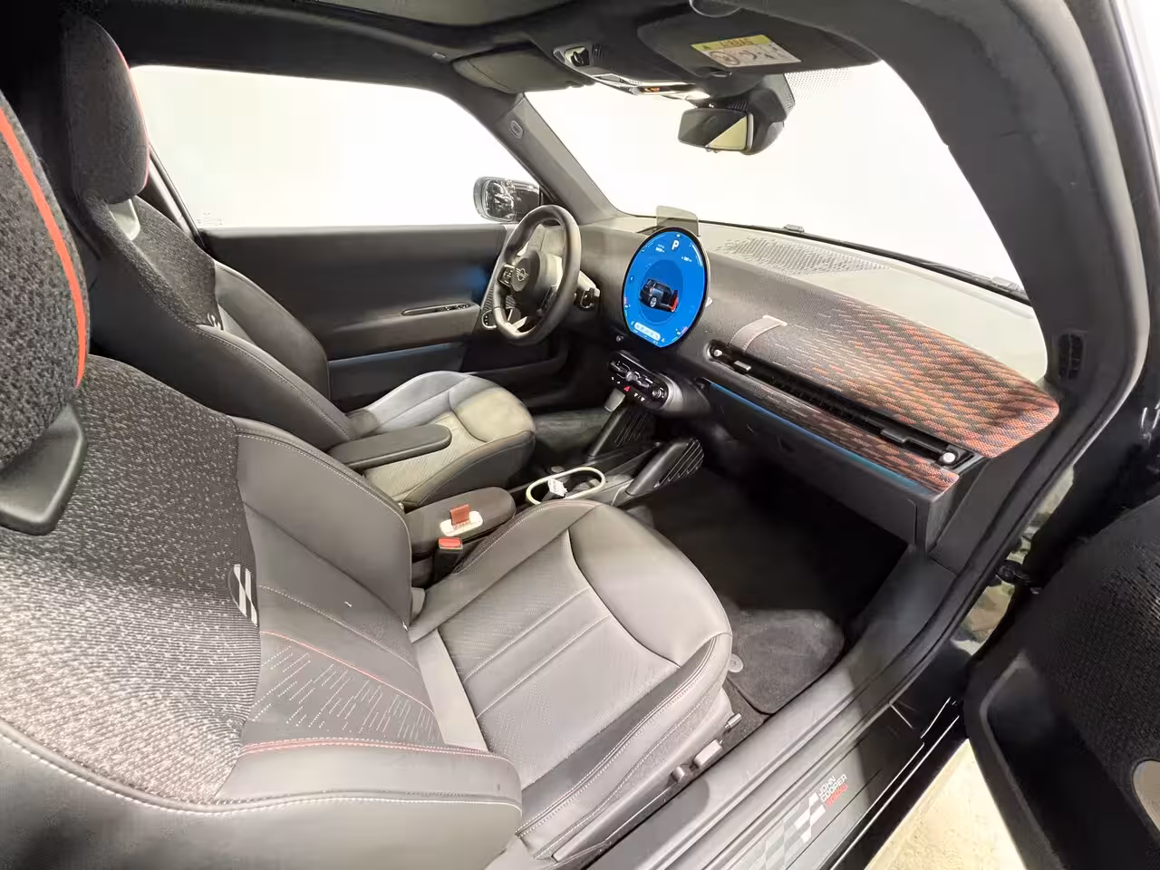 Mini Electric 3-Deurs Cooper SE John Cooper Works 54.2 kWh | XL Trim | SoH 97.1% | Navigatie/Android/App