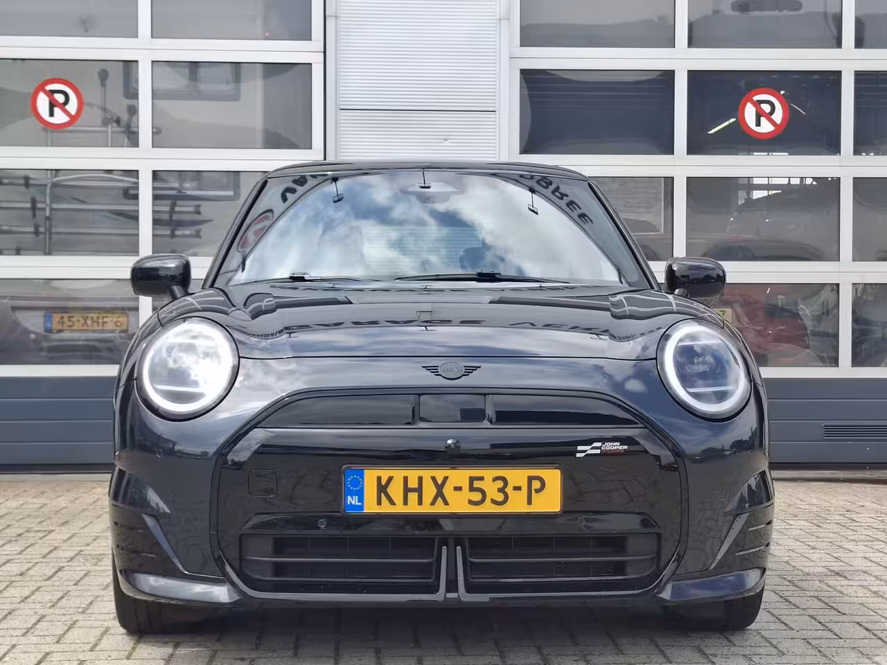 Mini Electric 3-Deurs Cooper SE John Cooper Works 54.2 kWh | XL Trim | SoH 97.1% | Navigatie/Android/App