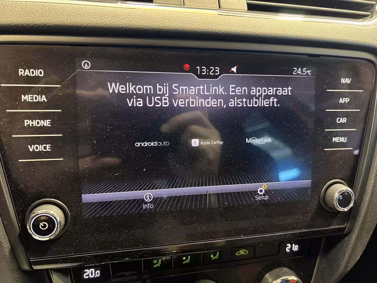 Skoda Octavia Combi 1.0 TSI Greentech Sport Business | Navigatie/Android/Apple Carplay | LM Velgen 17" | Cruis