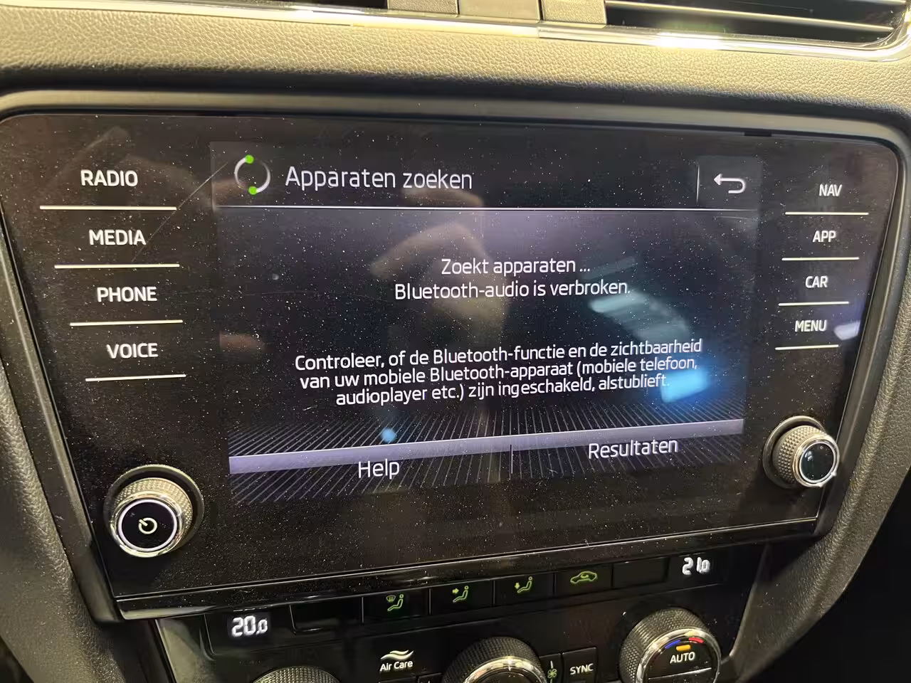 Skoda Octavia Combi 1.0 TSI Greentech Sport Business | Navigatie/Android/Apple Carplay | LM Velgen 17" | Cruis