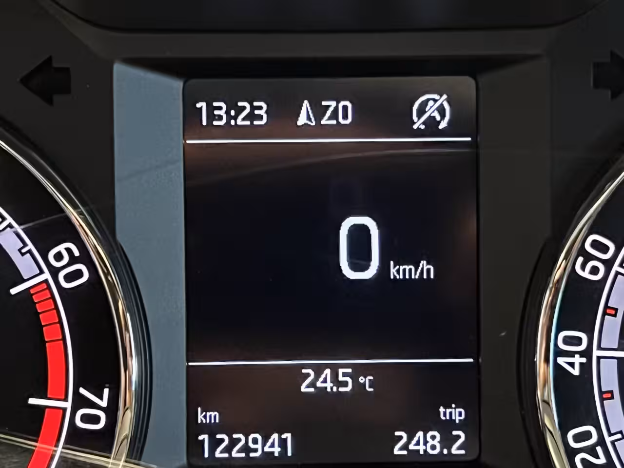 Skoda Octavia Combi 1.0 TSI Greentech Sport Business | Navigatie/Android/Apple Carplay | LM Velgen 17" | Cruis