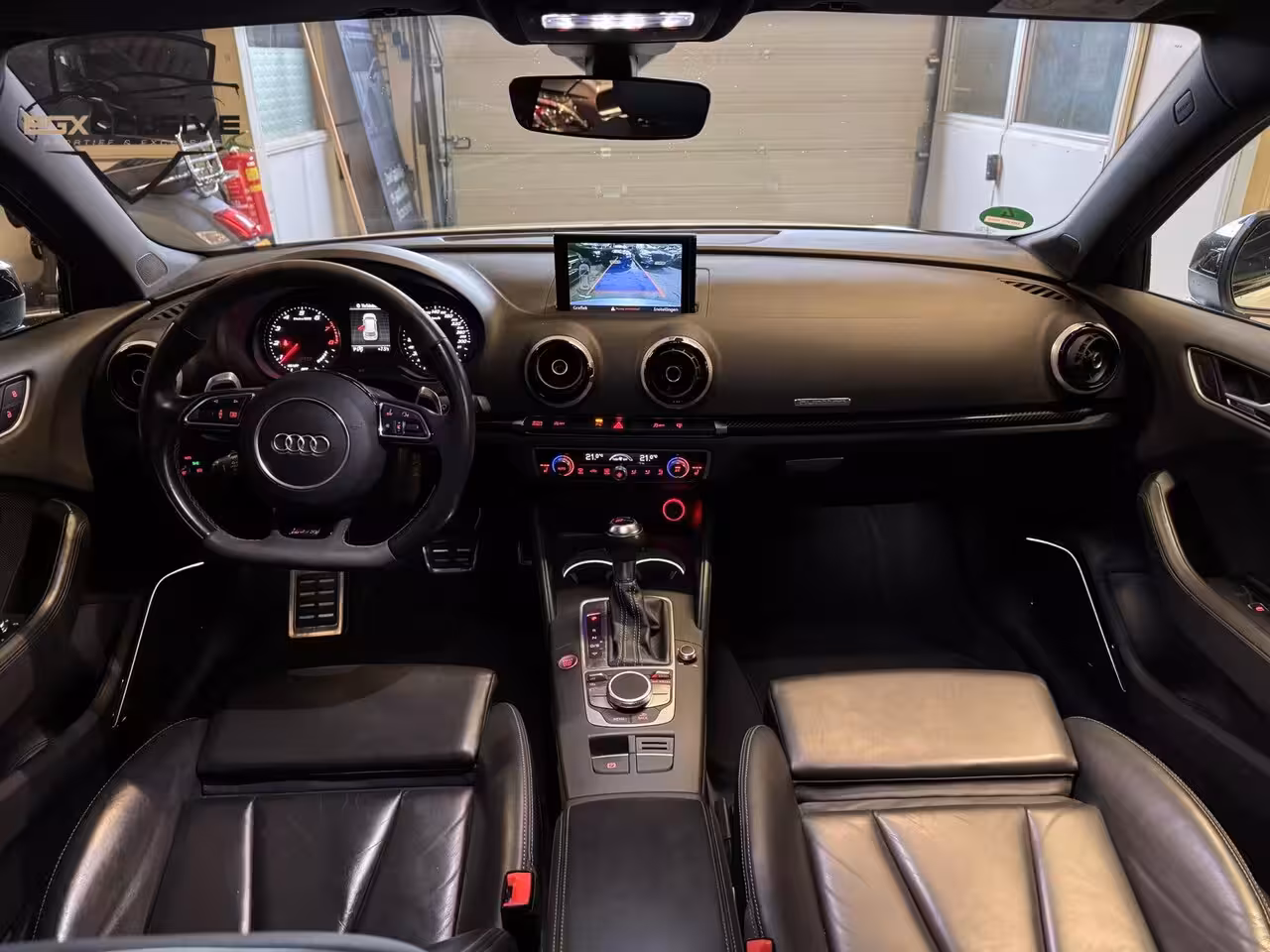 Audi RS3 Sportback 2.5 TFSI RS Quattro Pro Line Plus ACC/Carbon/Blind/Camera